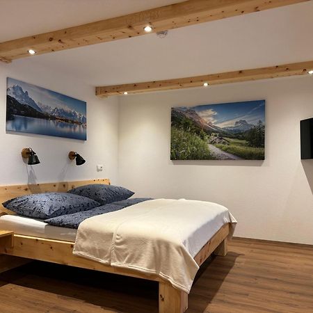ホテル Haus Edelweiss オーバートラウン エクステリア 写真
