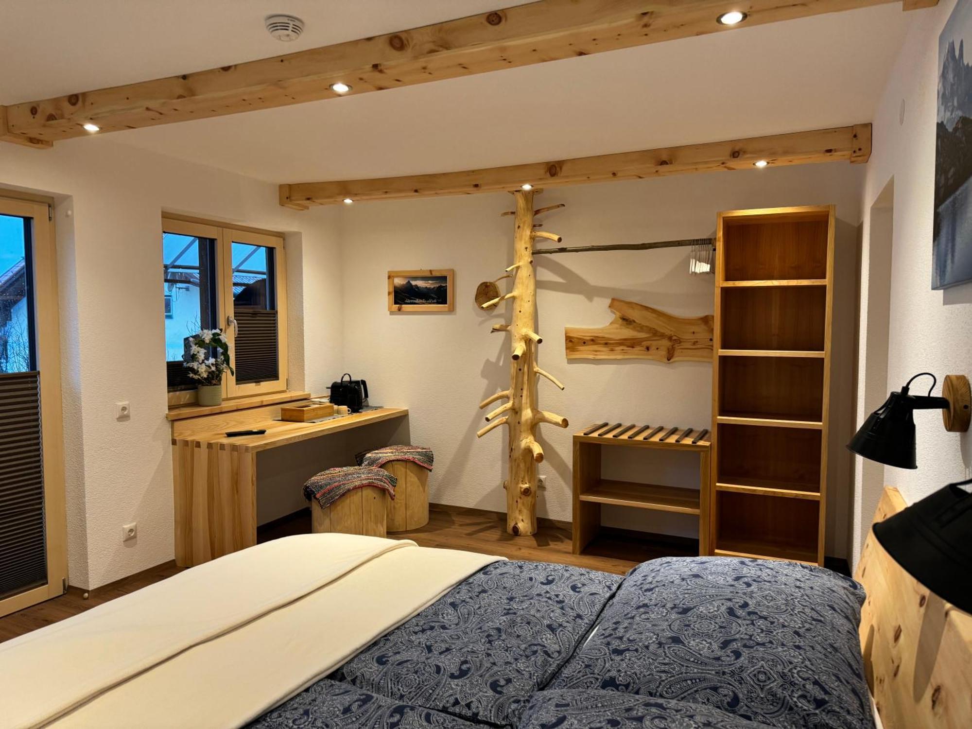 ホテル Haus Edelweiss オーバートラウン エクステリア 写真