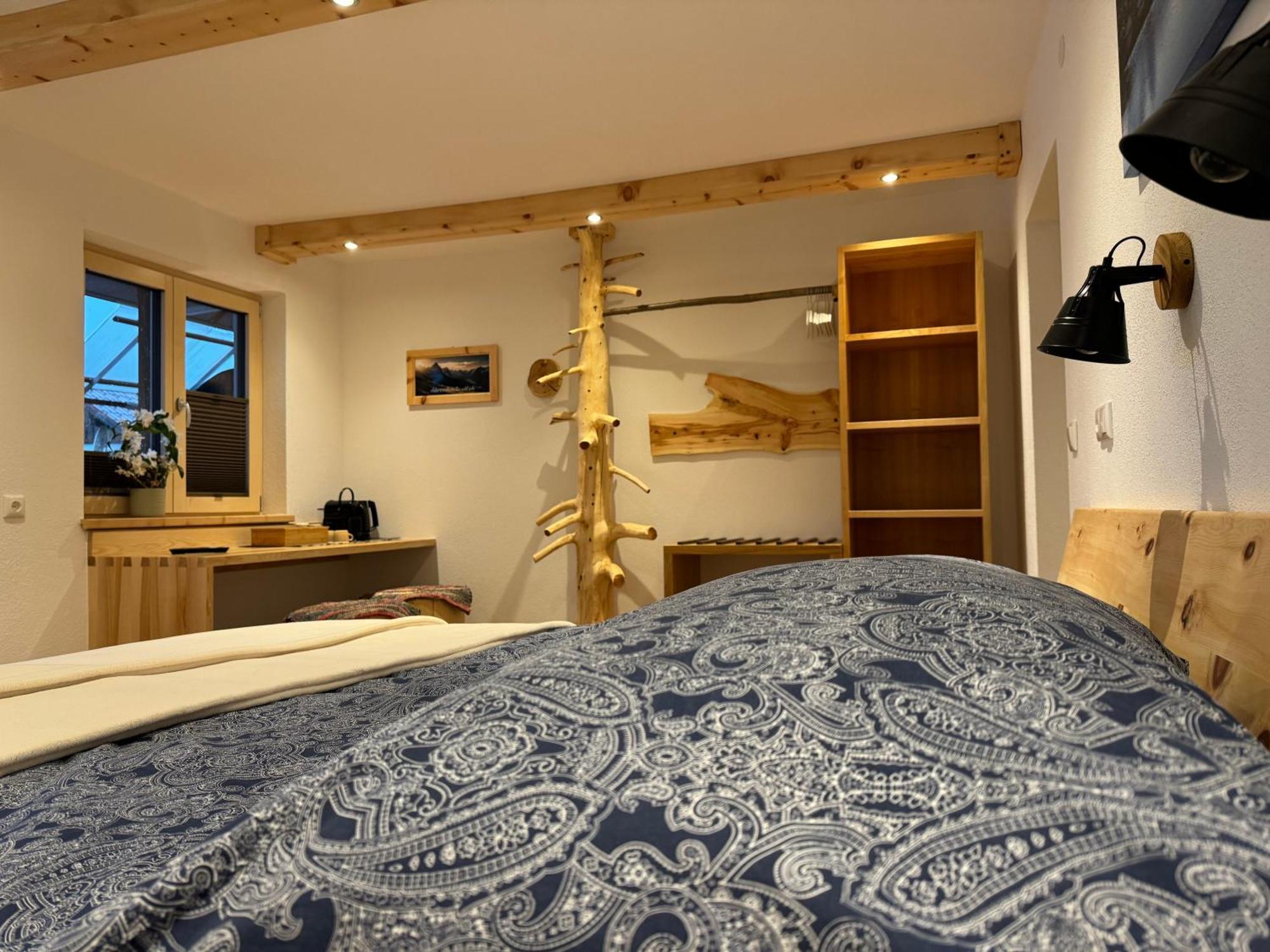 ホテル Haus Edelweiss オーバートラウン エクステリア 写真
